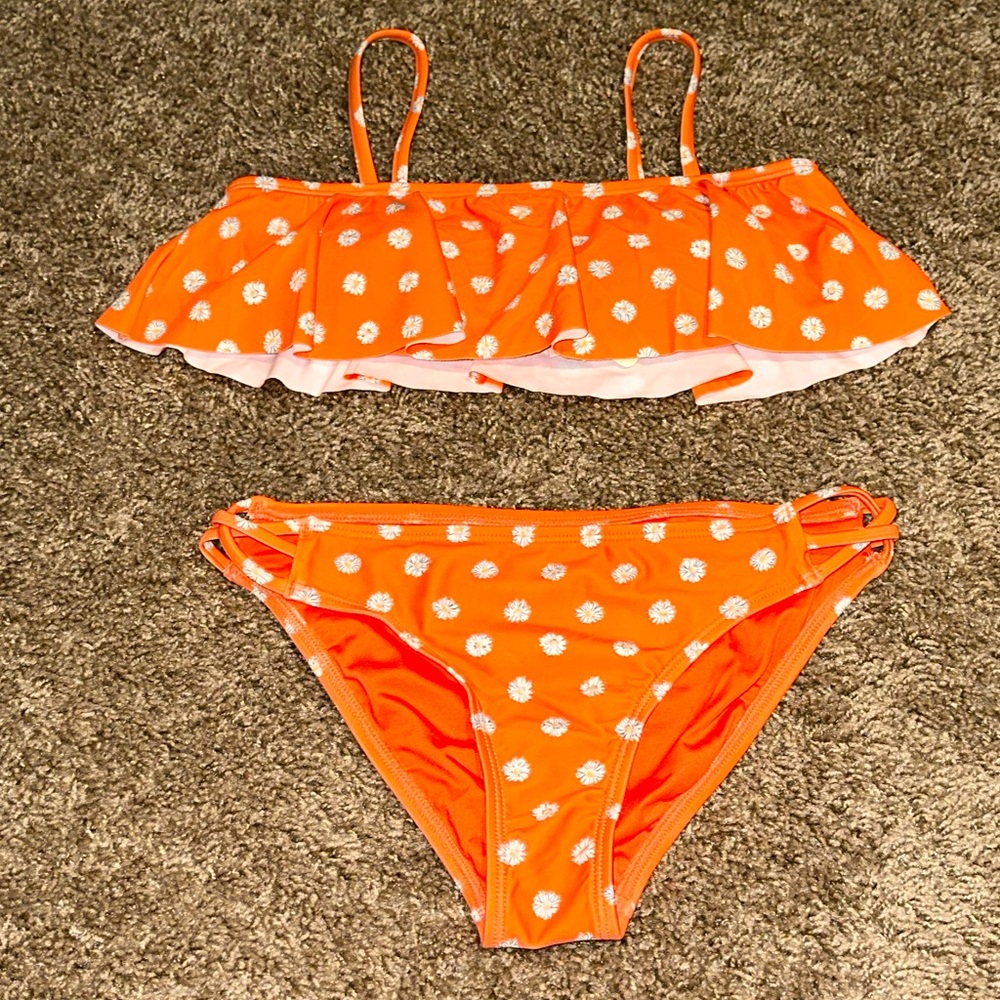O’Neill Daisy Ruffle Bikini 🌊